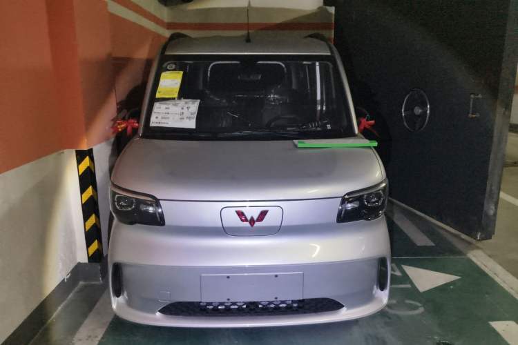 Used Wuling Zhiguang New Energy 2025 Model 305km Ambitious Edition
