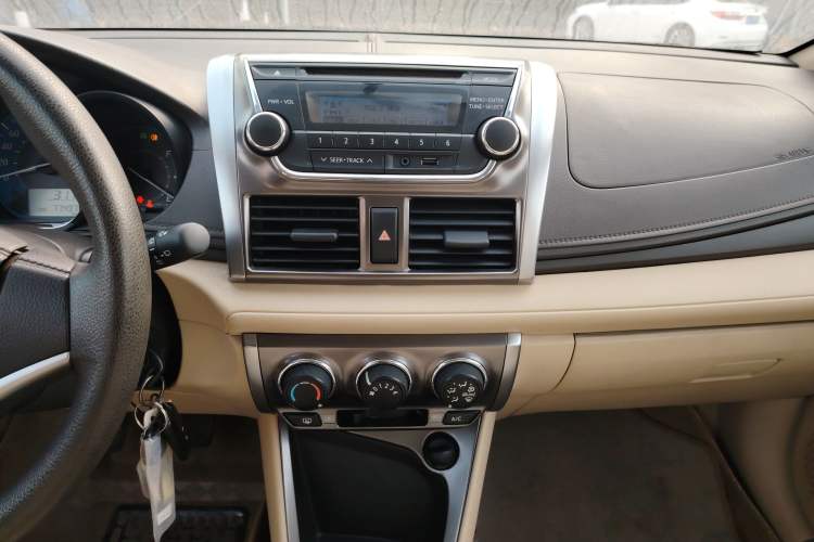 Used Toyota YARiS L 2014 1.5G Manual Xuan Dong Edition
