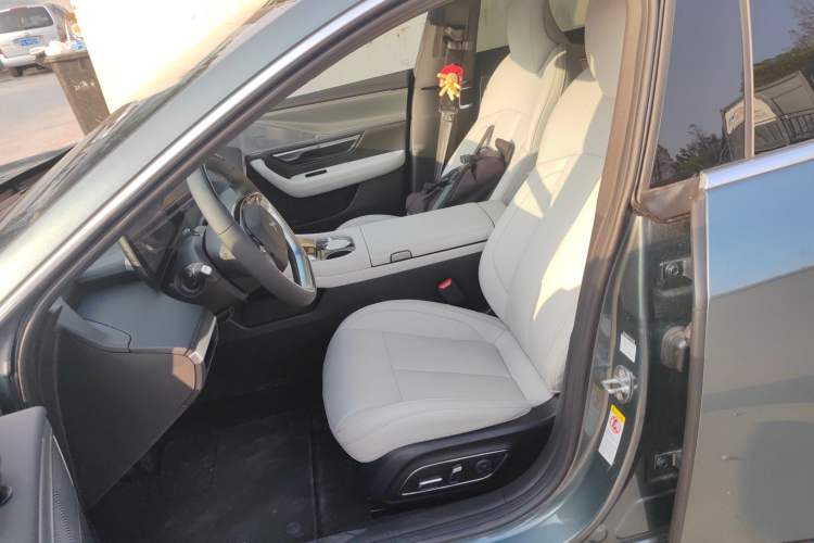 Used XPeng P7 2023 P7i 702 Pro
