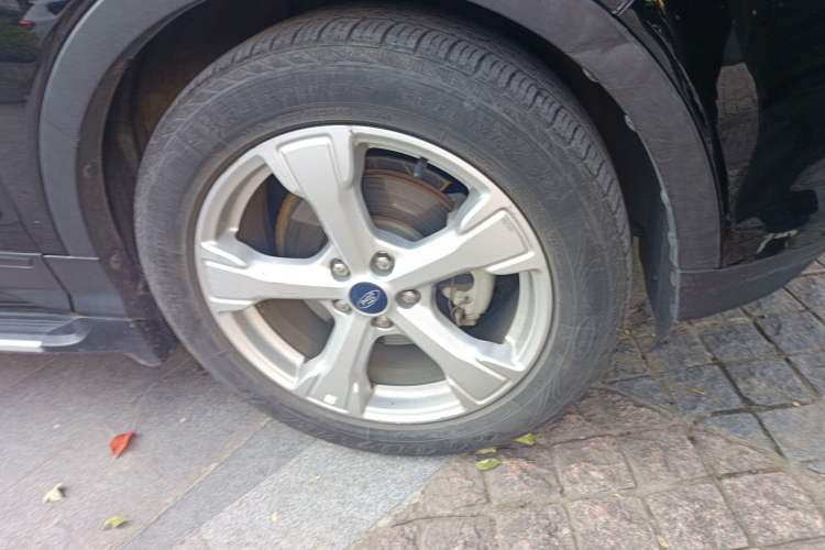 Used Ford Kuga 2017 EcoBoost 180 Two-Wheel-Drive Platinum Edition