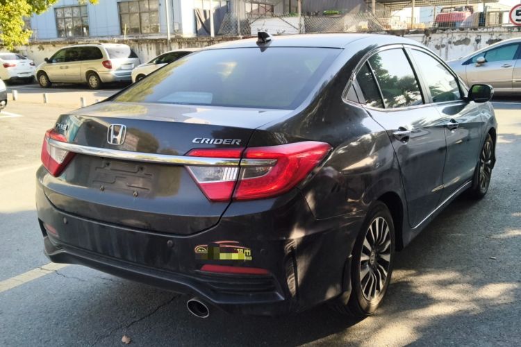 Used Honda Crider 2013 1.8L automatic luxury edition

