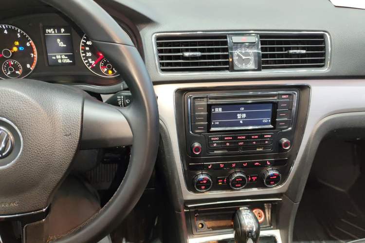 Used Volkswagen Passat 2014 1.8TSI DSG Prestige Edition