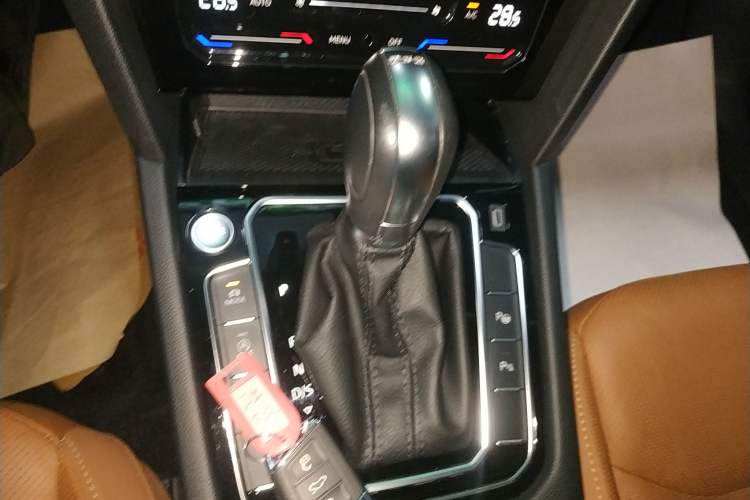 Used Volkswagen FAW-Volkswagen CC 2021 Estate Car 380TSI Vizion Edition
