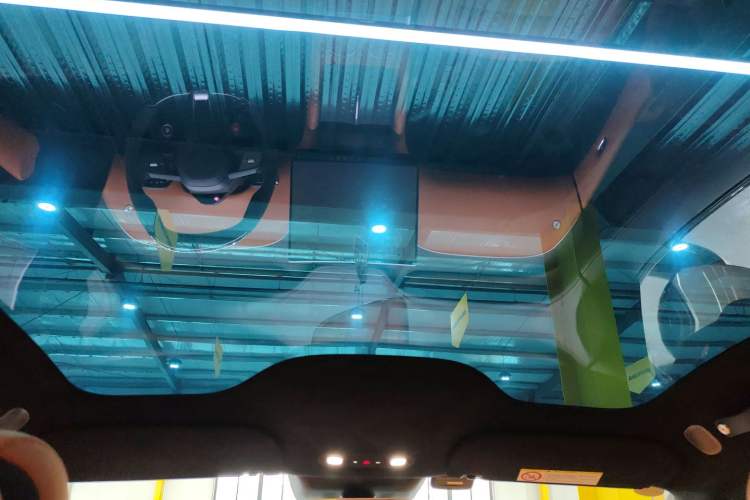 Used Xiaomi Auto YU7 2025 Ultra-Long Range High-Performance All-Wheel-Drive Max Edition
