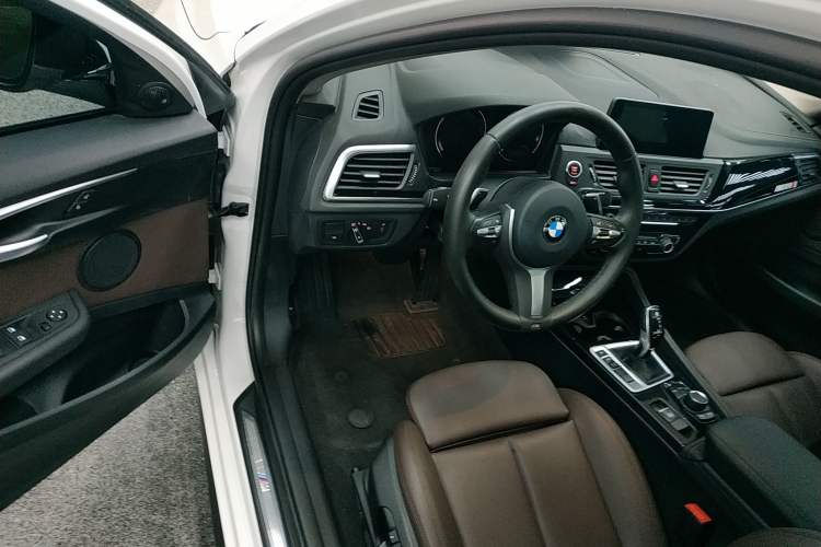 Used BMW 1 Series 2020 125i Leading Model M Sport Package