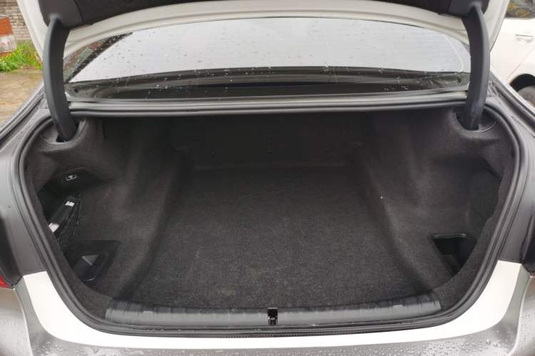 Used BMW 5 Series 2019 525Li M Sport Package