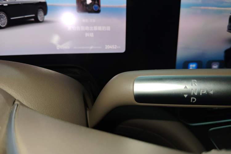 Used Hima AITO M9 2025 Extended-Range Ultra Version 52 kWh 5-Seater Edition