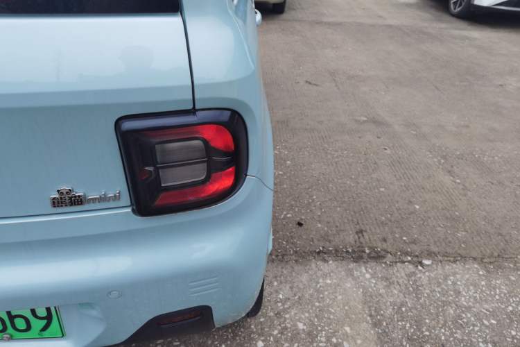 Used Geely Galaxy Panda 2023 Panda Mini 200km Dynamic Bear
