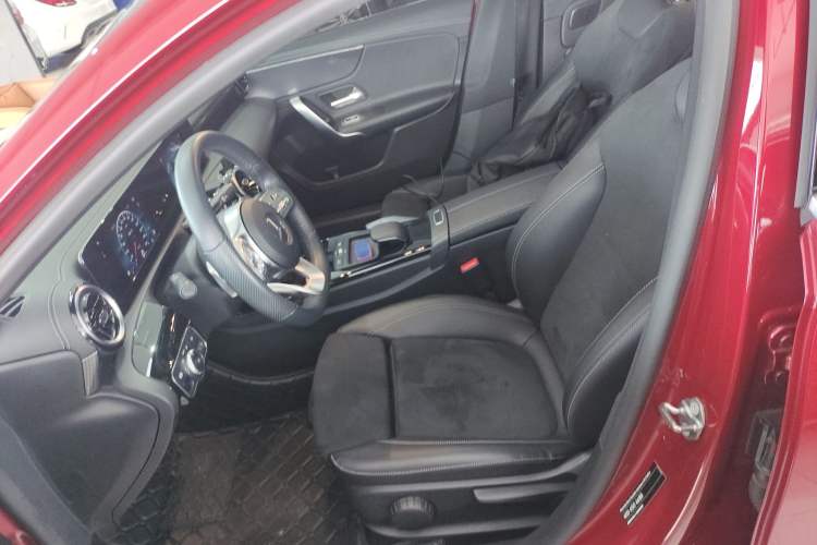 Used Mercedes-Benz A-Class 2019 A 180 L Sport Sedan