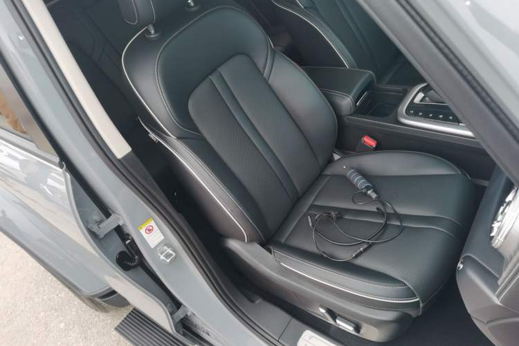 Used Tank 300 2023 City Edition 2.0T—Stylish as Ever
