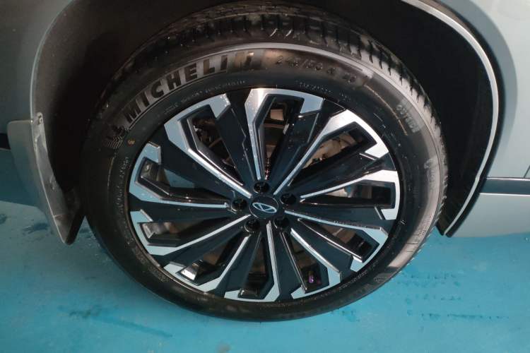 Used Chery Tiggo 9 2023 2.0T Automatic All-Wheel Drive Flagship Version 5 Seats
