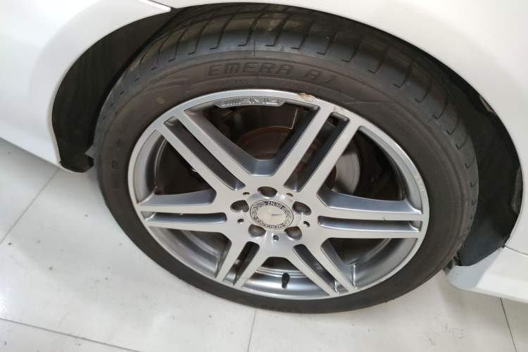 Used Mercedes-Benz E-Class (Import) 2014 E 200 Coupe
