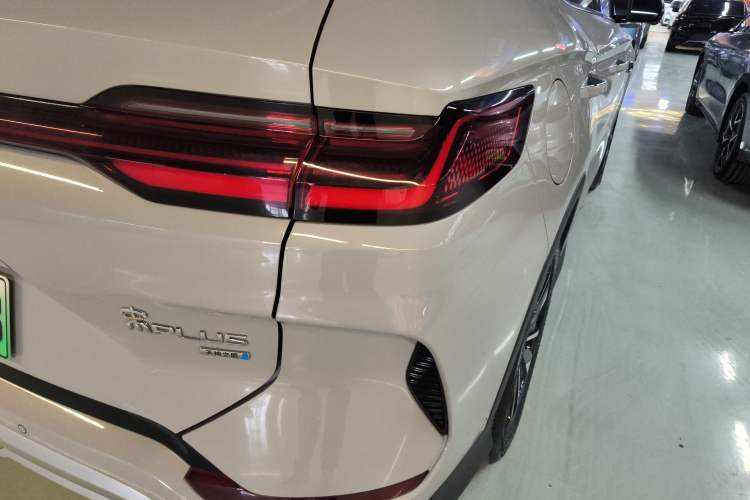 Used BYD Song PLUS New Energy 2025 EV 520km Premium Version
