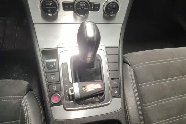 Used Volkswagen FAW-Volkswagen CC 2016 2.0 TSI Luxury Model