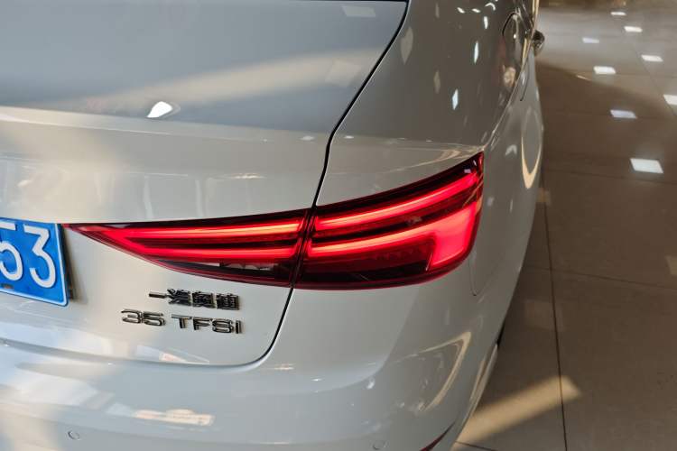 Used Audi A3 2019 Limousine 35 TFSI Fashion Edition China VI Emission Standard
