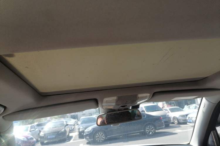 TDK.VehicleDetails.img