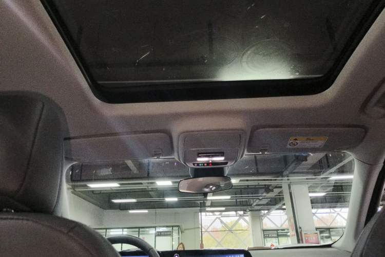 Used Chevrolet Equinox Plus 2024 102km RS Ultimate Edition