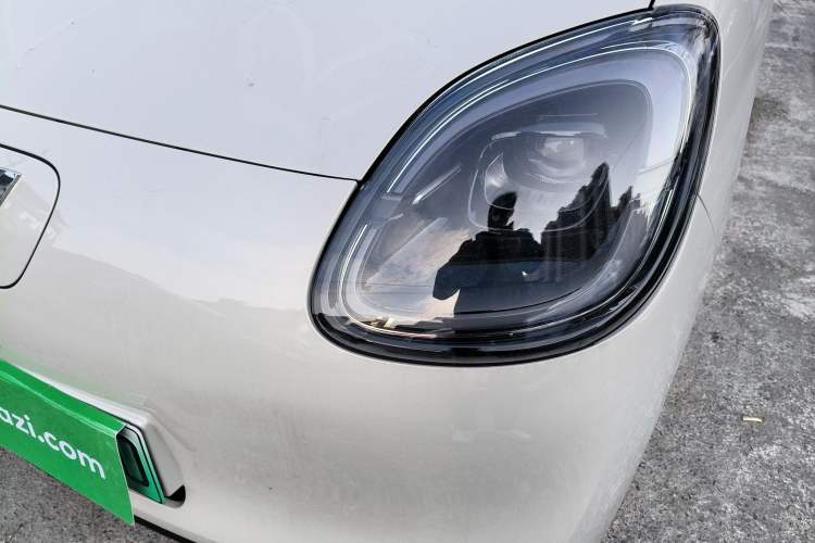 Used Wuling Hongguang MINIEV 2025 Four-Door Version Advanced Edition
