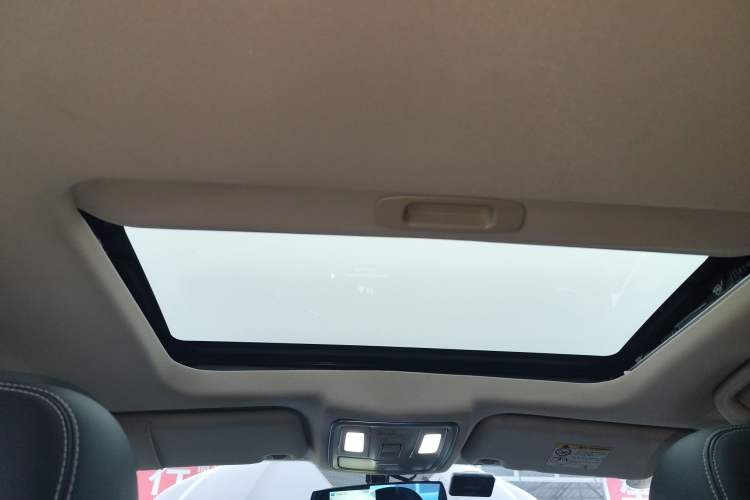 Used Geely Auto Vision X6 2016 1.8L Manual Luxury Edition
