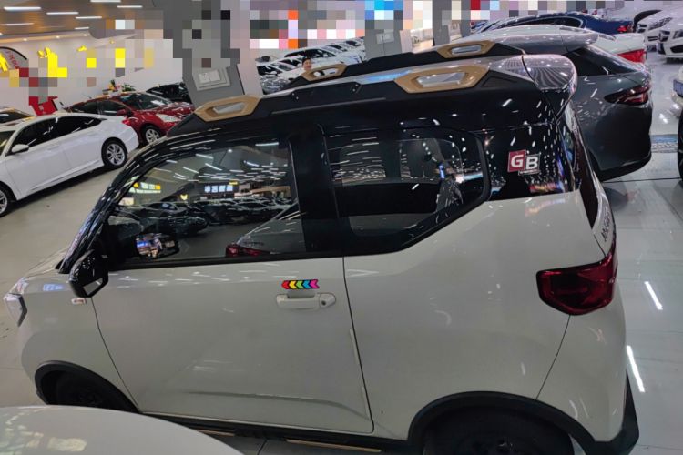 Used Wuling Hongguang MINIEV 2022 GAMEBOY 200km Gaming Edition with Lithium Iron Phosphate
