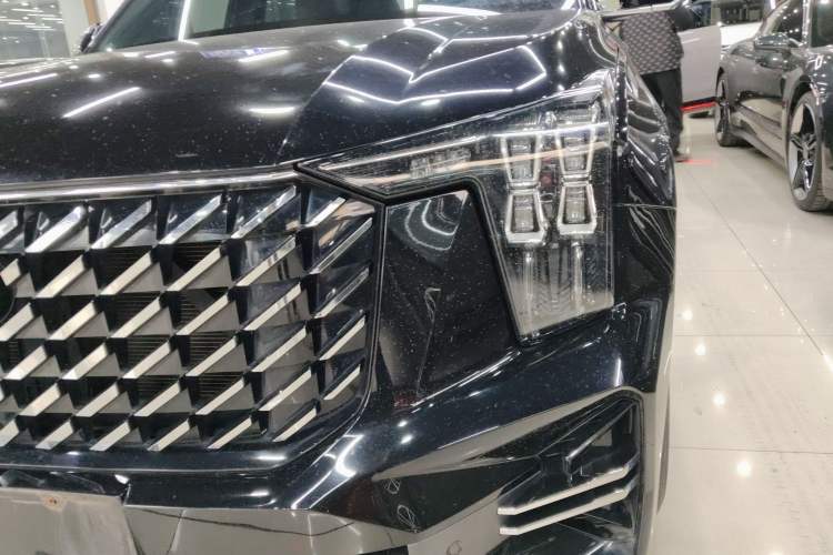 Used GAC Trumpchi GS8 2022 Linghang Series 2.0 TGDI Two-Wheel-Drive Luxury Smart Connectivity Version (7 Seats)
