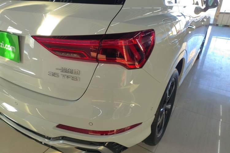 Used Audi Q3 2024 35 TFSI Fashion Dynamic Edition
