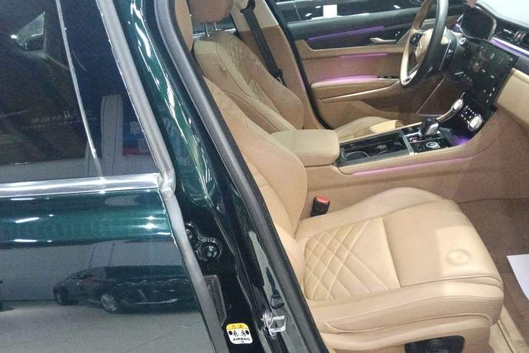 Used Jaguar XFL 2023 XFL 2.0T P250 Two-Wheel-Drive Luxury Deluxe Edition