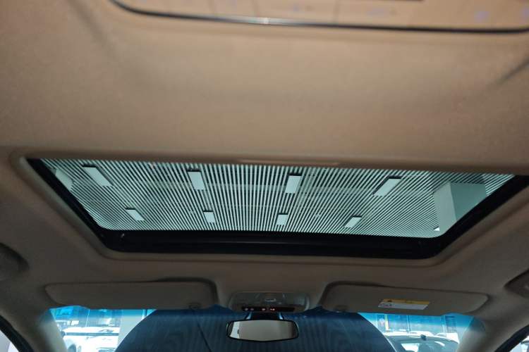 Used Buick GL8 2017 ES 28T Luxury Model China V Standard
