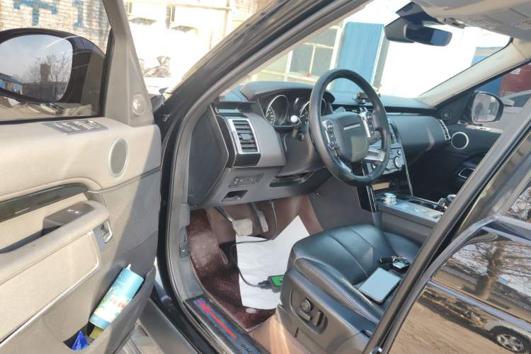 Used Land Rover Discovery 2017 3.0 SC V6 SE