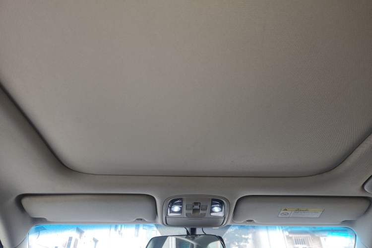 Used Kia K5 2016 1.6T Automatic LUX
