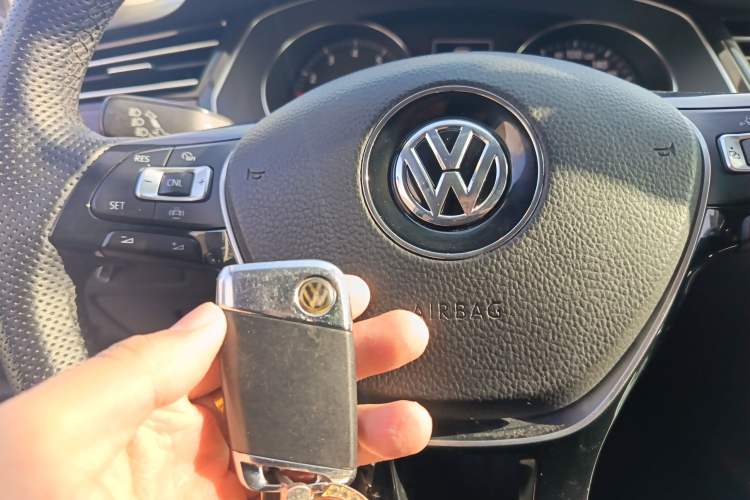 Used Volkswagen Magotan 2019 330TSI DSG Luxury Version China VI Standard
