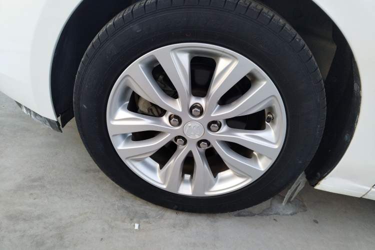 Used Buick GT 2019 15T Dual-Clutch Connected Elite Model China VI
