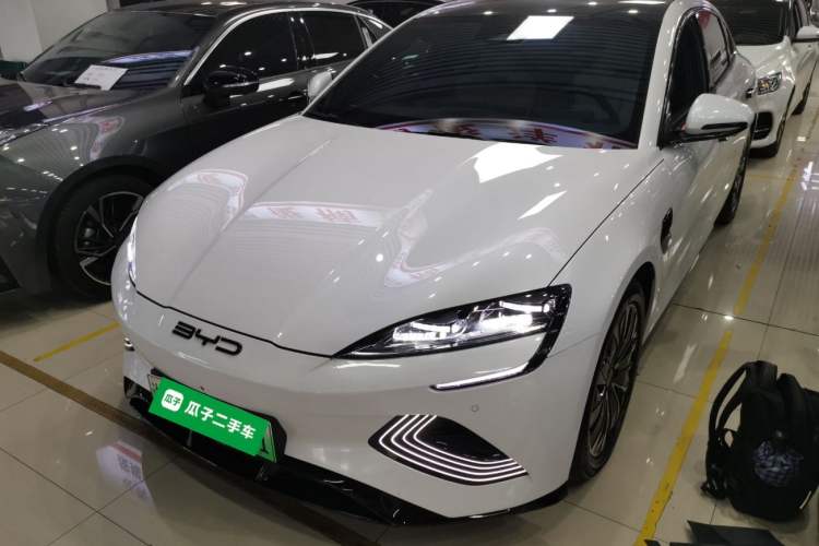 Used BYD Seal 2022 550 km Standard Range Rear-Wheel Drive Prestige Version
