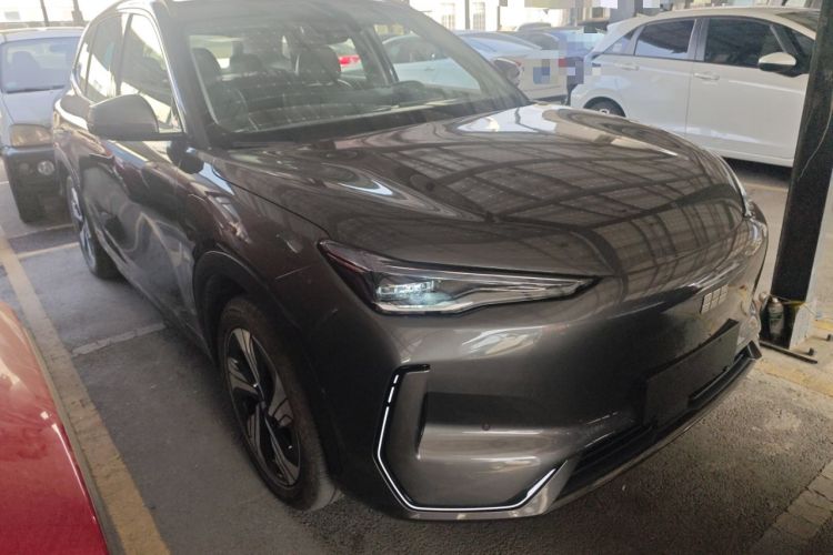 Used  E5 2024 530km Starship Edition
