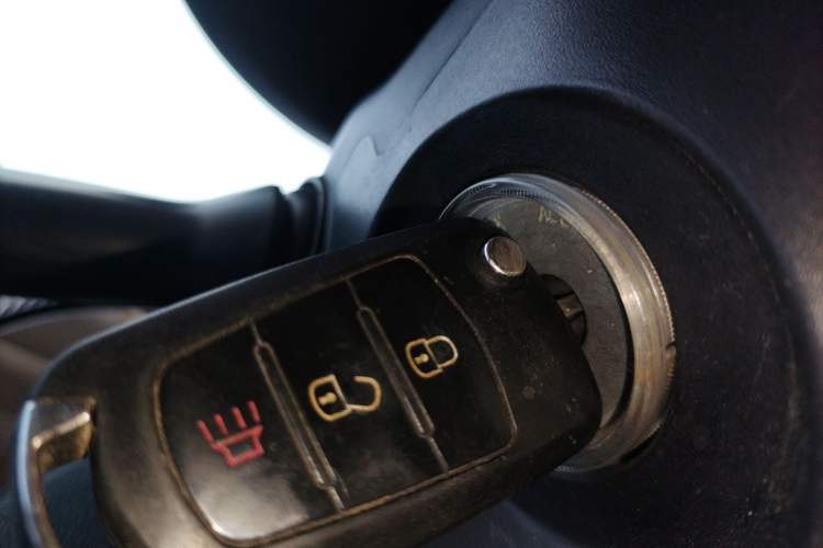 Used Haval H1 2015 1.5L AMT Urban Model
