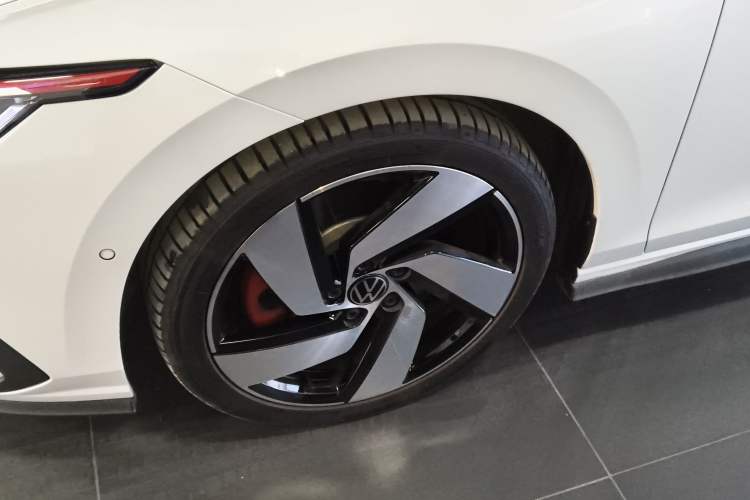 Used Volkswagen Golf GTI 2023 380TSI DSG GTI
