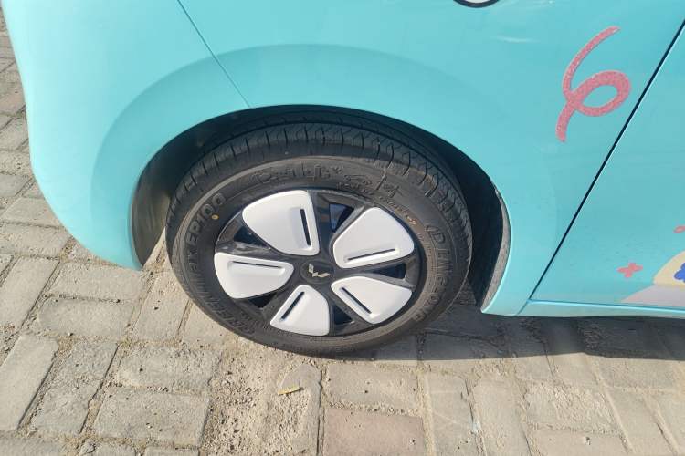 Used Wuling Hongguang MINIEV 2024 3rd Generation 215km Youth Edition
