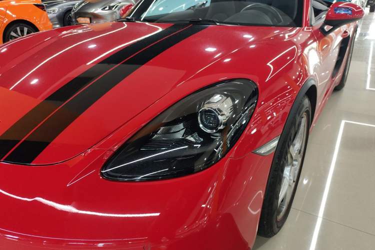 Used Porsche 718 2022 Boxster 2.0T
