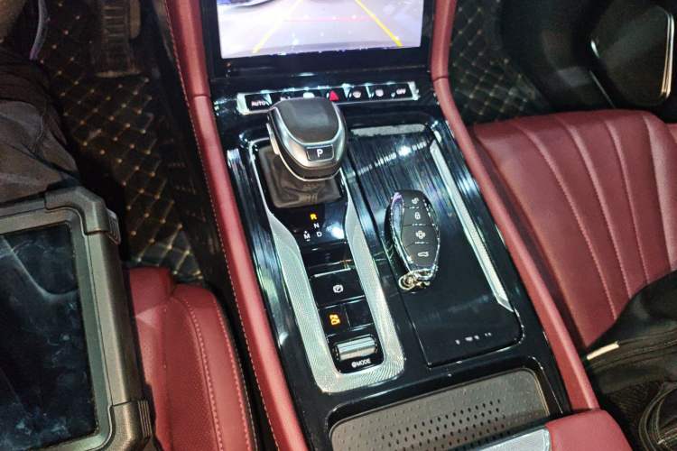 Used Hongqi H5 2024 2.0T Automatic Smart Connect Flagship Edition
