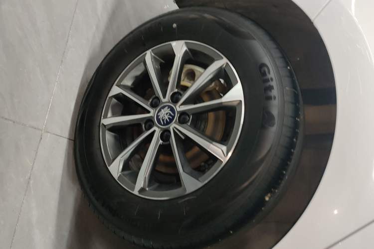 Used BYD Qin PLUS 2024 HONOR Edition DM-i 55KM Leading Model
