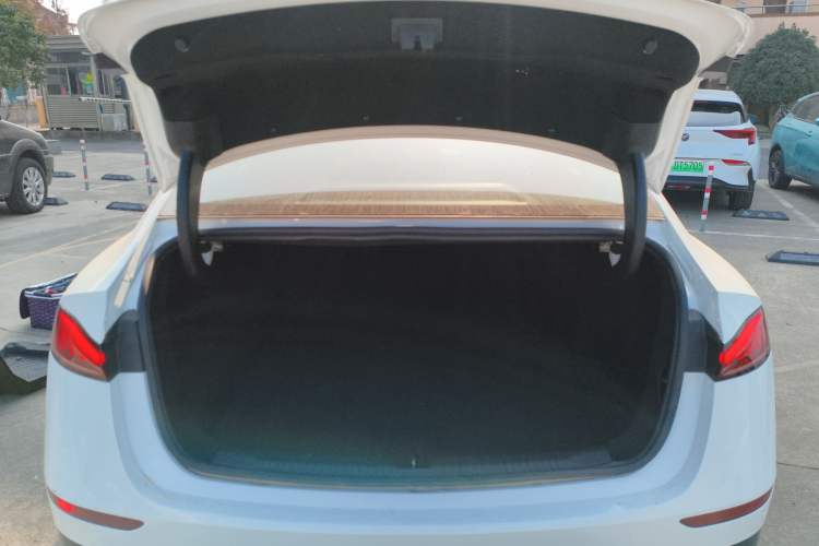 Used Roewe D7 2023 EV 510km Rear-Drive Flagship Edition