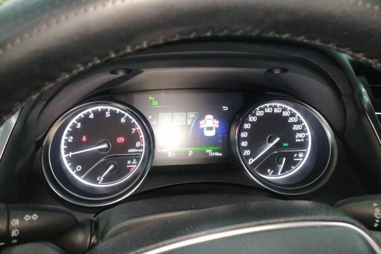 Used Toyota Camry 2018 2.5G Luxury Edition
