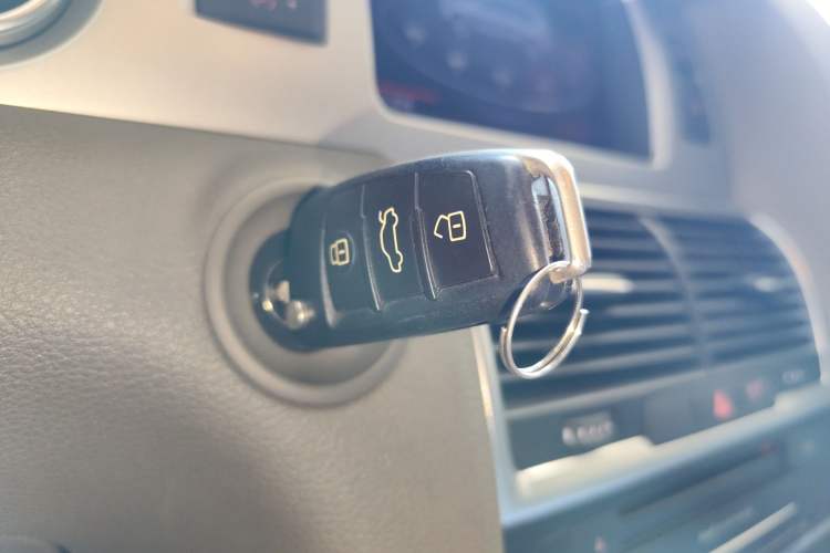 Used Audi Q7 2013 35 TFSI Technology Edition
