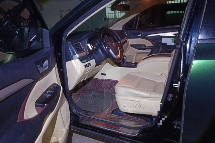 Used Toyota Highlander 2015 2.0T Four-Wheel Drive Luxury Edition 7-Seater
