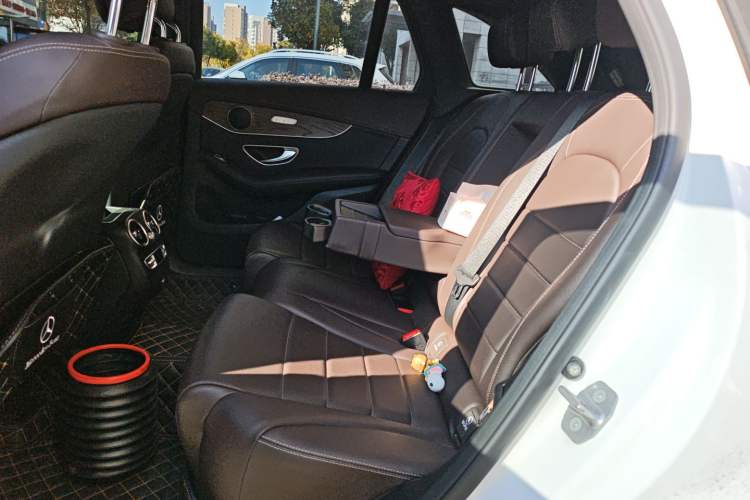 Used Mercedes-Benz GLC 2022 Refreshed GLC 300 L 4MATIC Dynamic Edition
