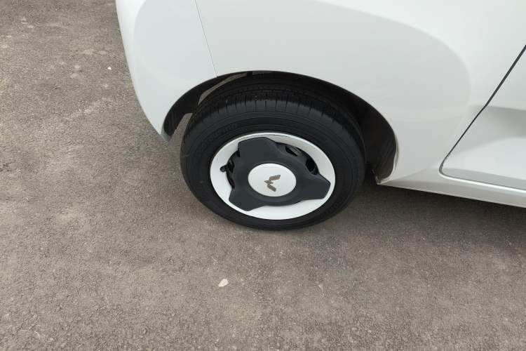 Used Wuling Hongguang MINIEV 2022 Easy Version Lithium Iron Phosphate