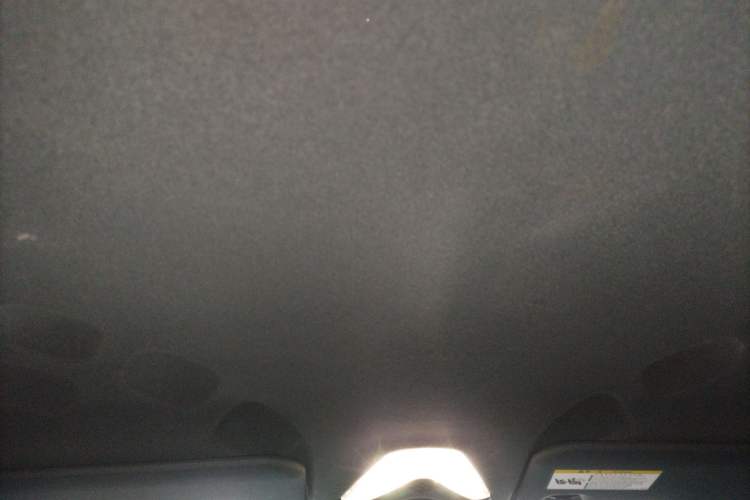 Used Toyota IZOA 2018 2.0L Yichi Version China VI Standard
