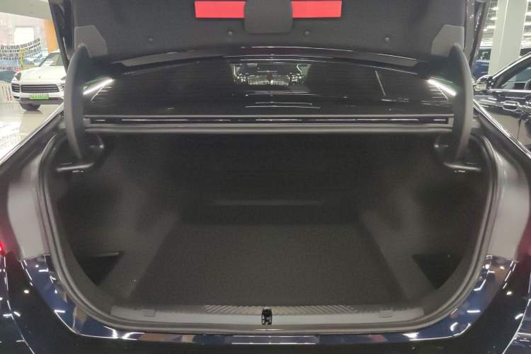 Used BMW 5 Series 2025 530Li Leading Model M Sport Package
