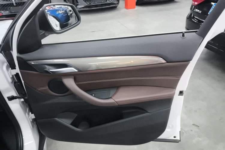 Used BMW X1 2019 sDrive18Li Premium Edition