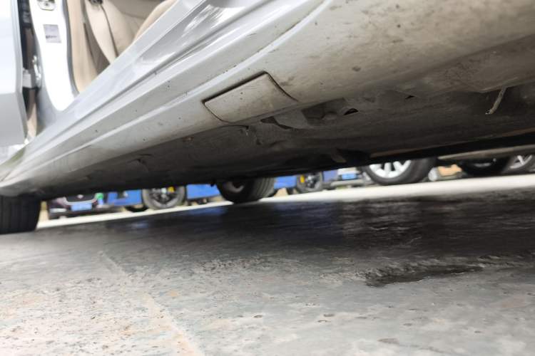 Used Mercedes-Benz E-Class 2015 E 260 L Sport Luxury Model